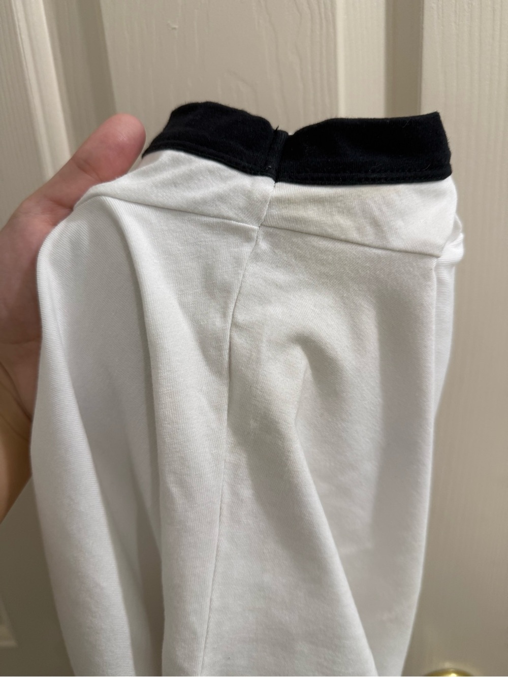 Gymshark White Tee with Black Ringer Trim and Barbell Motif - Picture 4 of 5